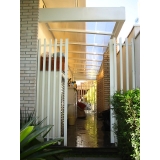 cobertura de policarbonato residencial no Jaguaré